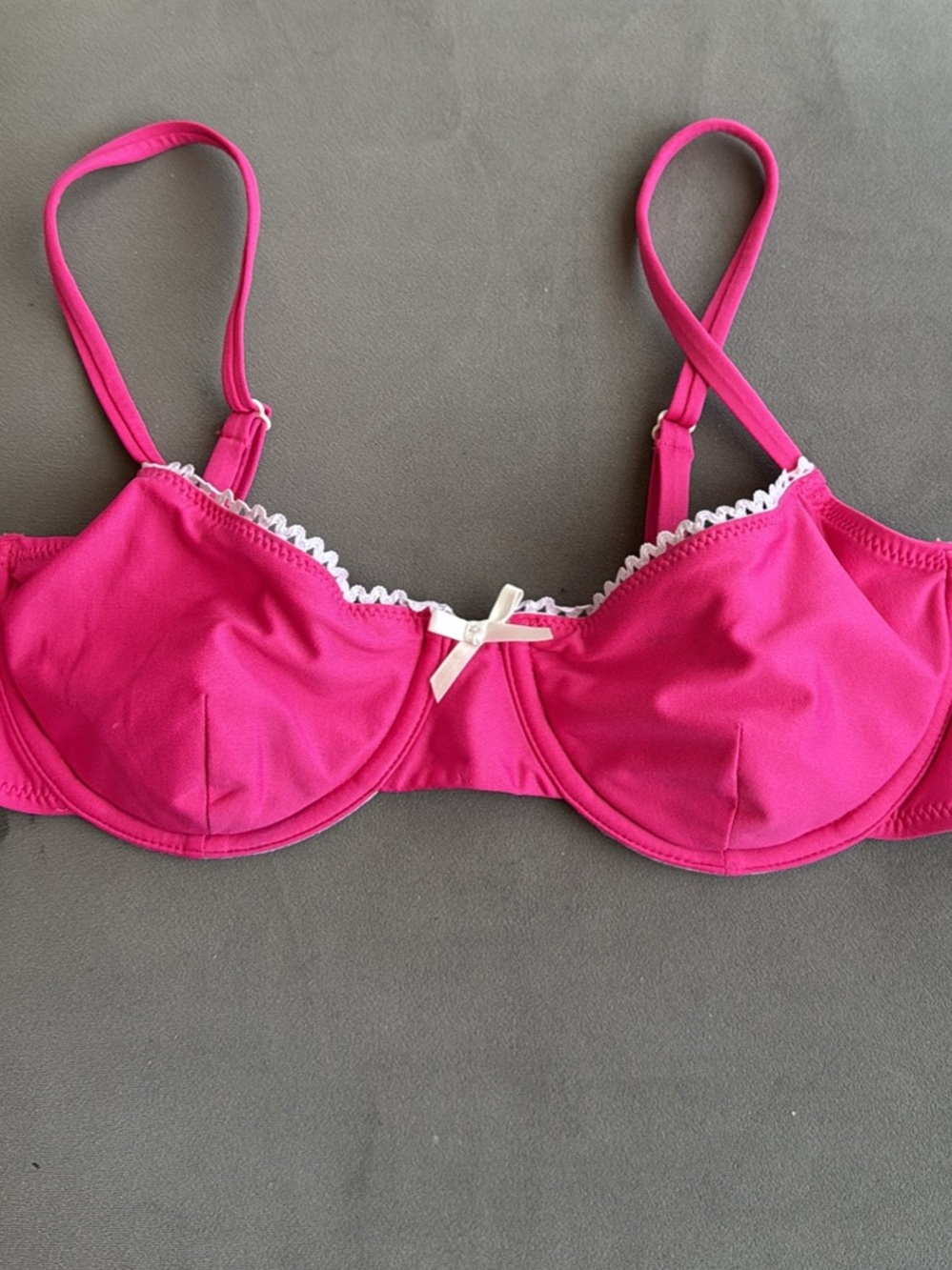 SOLID & STRIPED Y2K Hot Pink Underwire Bathing Suit Top White Lace Trim Small